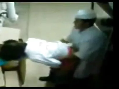 सेक्सी बेबको डिक 69  ...
