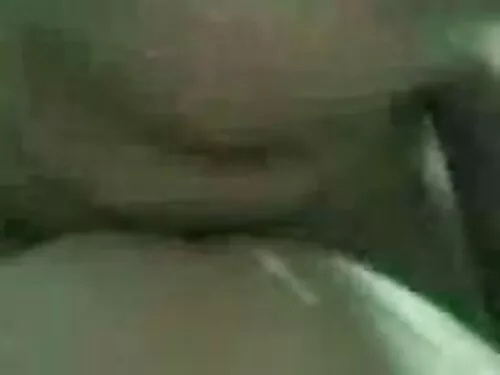 सानो स्तन भएको पातलो ...