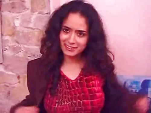 लेगी ब्रुनेट स्ट्रम् ...